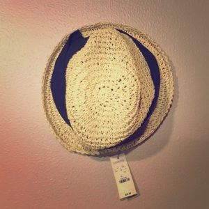 Express hat